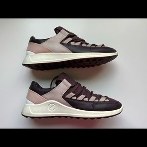 ECCO Flexure Runner II Ladies Sneakers Size 7